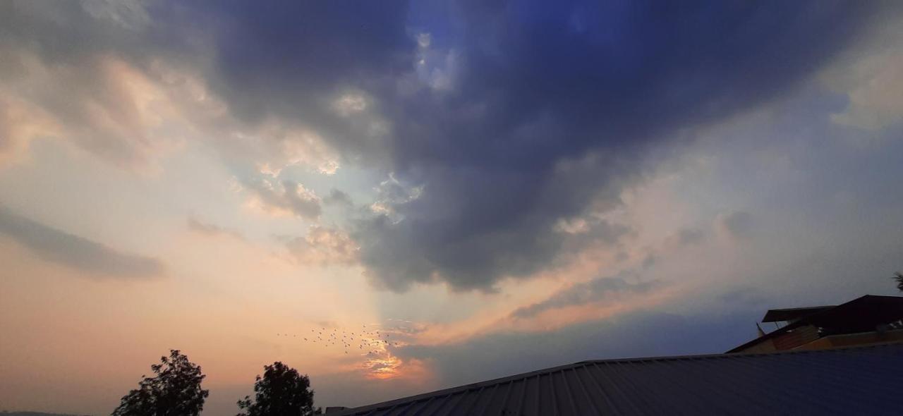 Trimurti Holiday Home Panchgani Zewnętrze zdjęcie