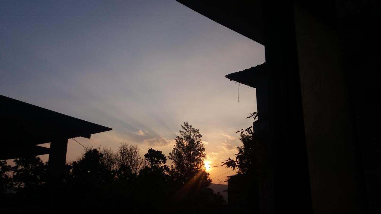 Trimurti Holiday Home Panchgani Zewnętrze zdjęcie